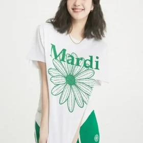 マルディ 韓国 K-POP アイドルと同じスタイルで、夏にぴったりのフレッシュスタイル！
