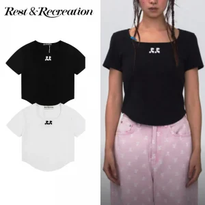 Rest & Recreation レストアンドレクリエーション RR LOGO SQUARE NECK Tシャツ 23SS春夏 レディース ブラック ホワイト